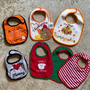 3/ $15 Holiday Bibs Set